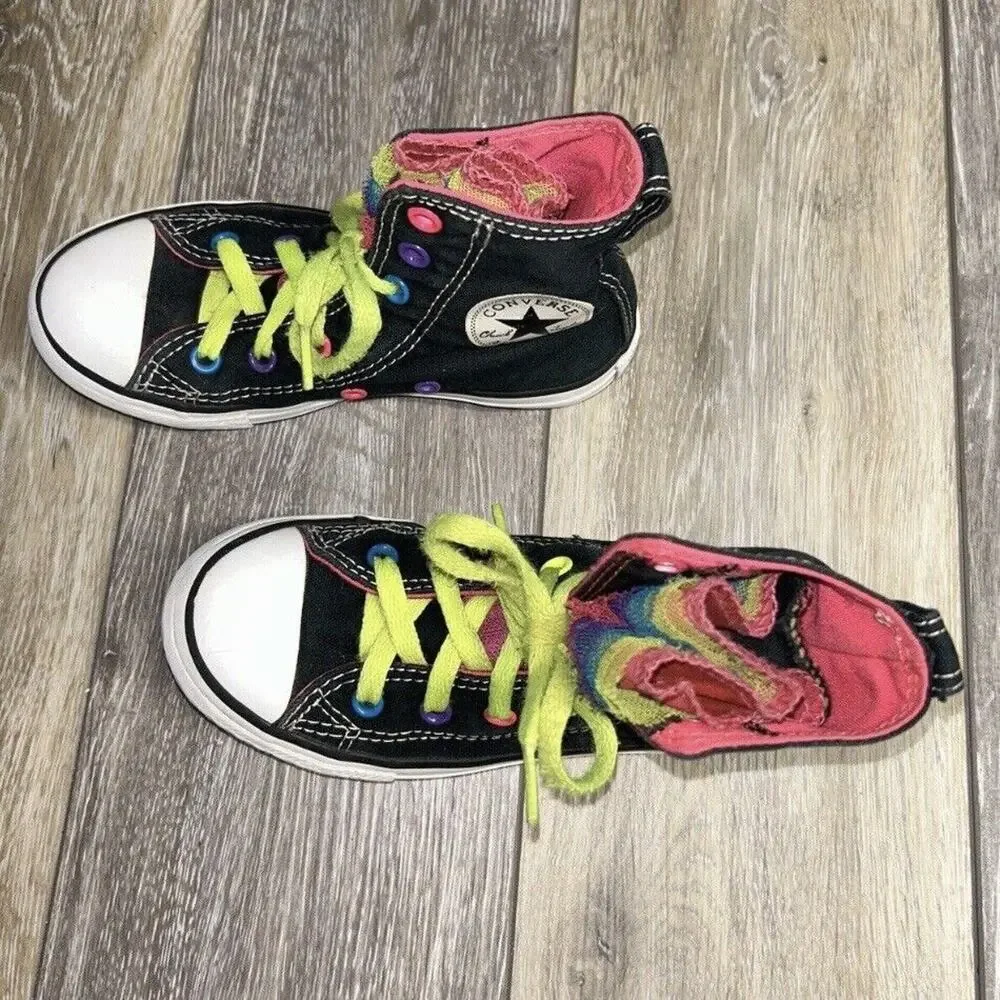 Converse previously owned